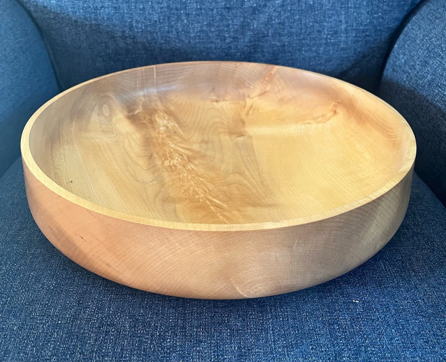 Sycamore Serving / Salad / Fruit bowl