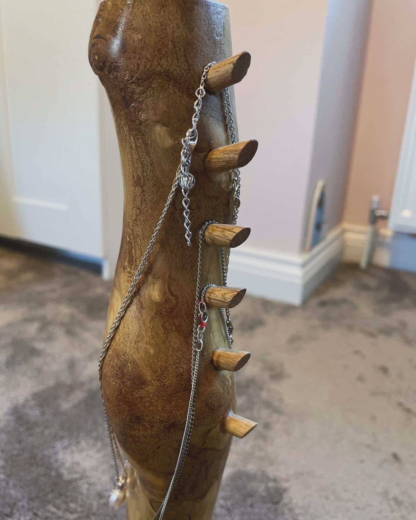 Yew - Necklace Stand