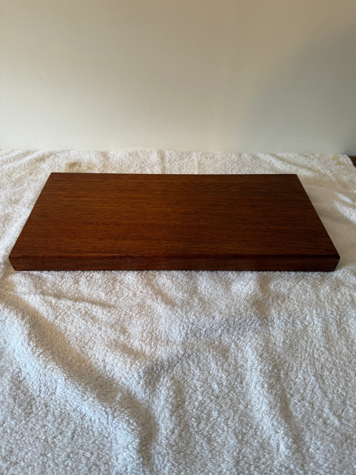 Mahogany Chopping Board - Medium