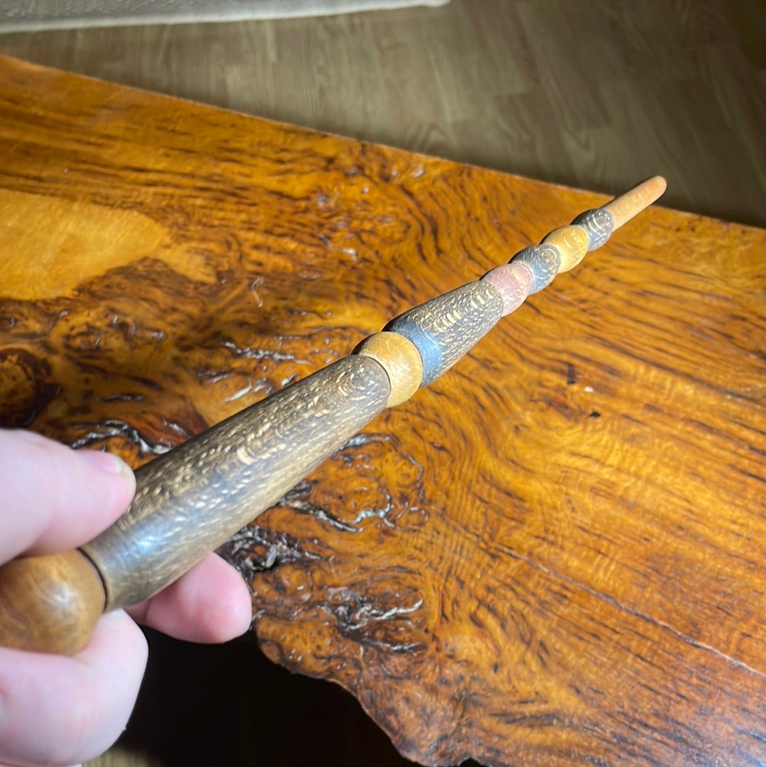 Witches and Wizards Wand (comes as single wand)