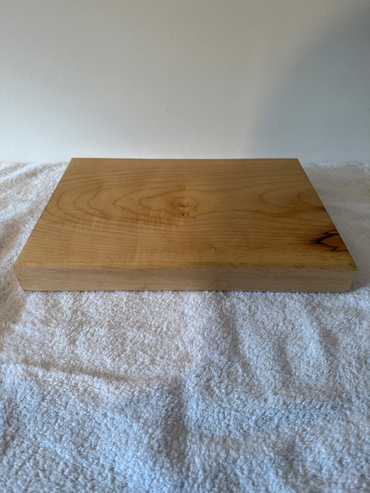 Field Maple Chopping Board - Medium